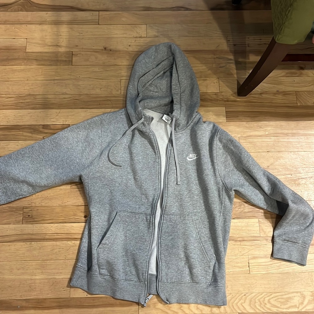 Grey Nike men’s zip up jacket